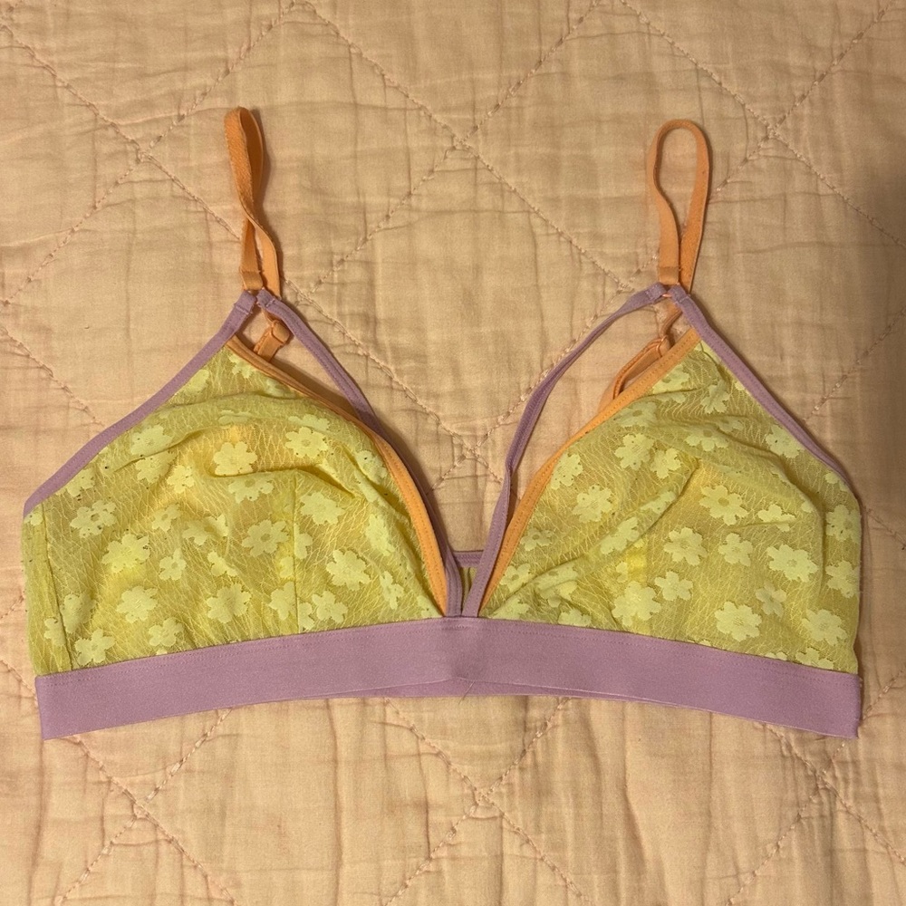 Colsie Strappy Floral Bralette!